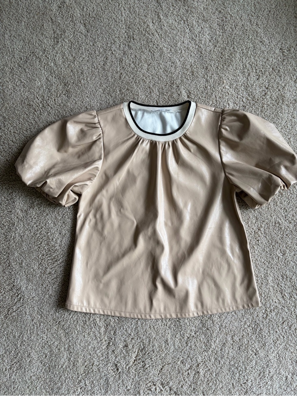 Thml preppy boutique beige boho faux leather beige puff sleeve blouse size xs